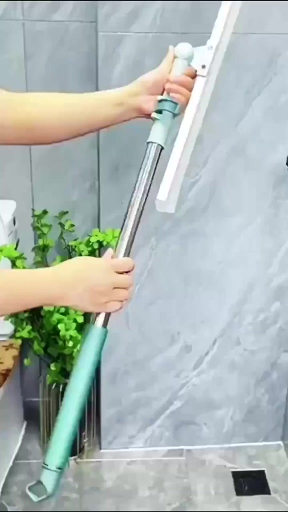 Rodo de Silicone Para Limpeza de Piso Vidros Com Gancho Secos e Molhados Uso Duplo Vassoura Mágica
